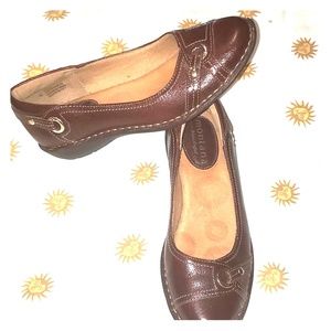 Red leather Montana Artisan Crafted flats